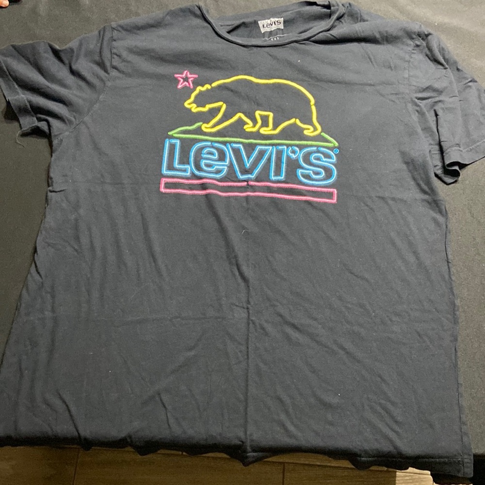 Levi’s T-Shirt